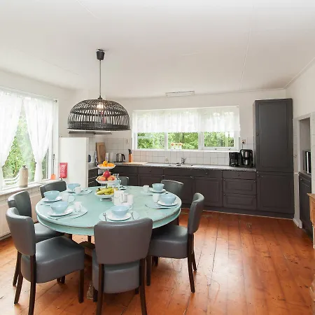 Beautiful Holiday Home In North Holland Near The Sea Casa vacanze *
