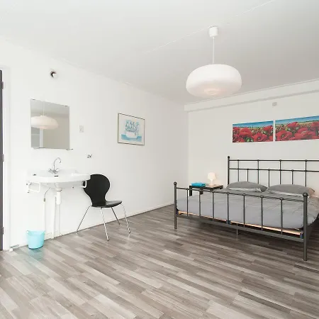 Beautiful Holiday Home In North Holland Near The Sea Breezand (North Holland)